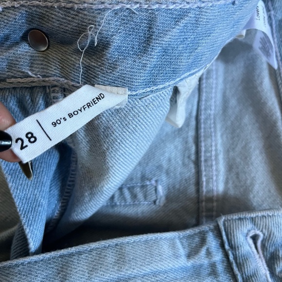 Pacsun 90’s Boyfriend Flower Jeans - Picture 5 of 6